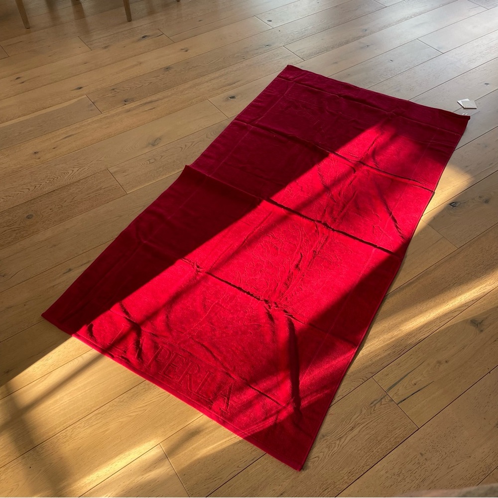 La Perla Red Towel
